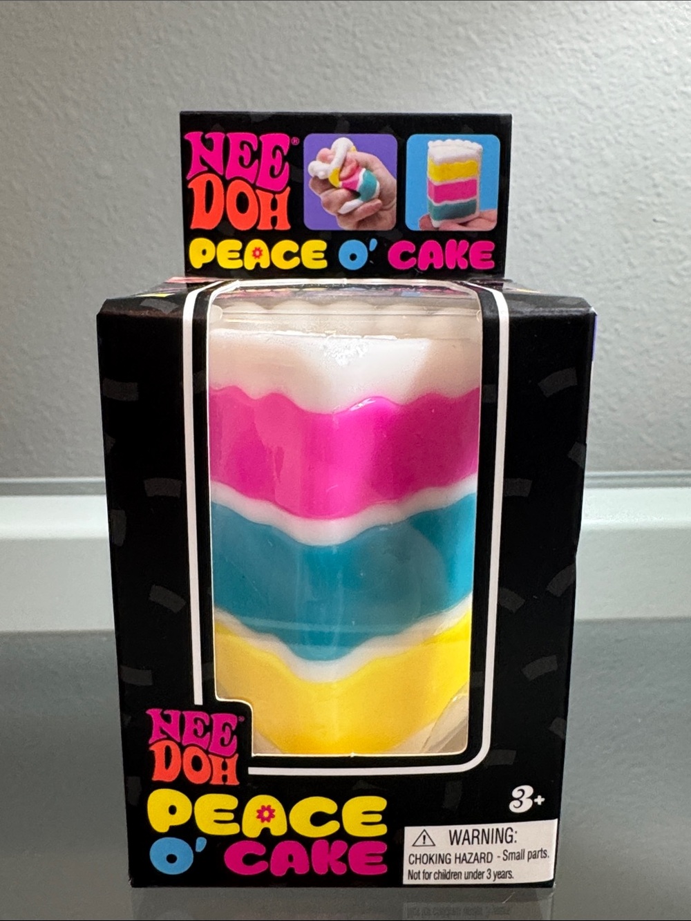 NeeDoh Peace o’ Cake Squishy Squeeze ULTRA RARE Toy Rainbow New SHIPS TODAY - Picture 2 of 7